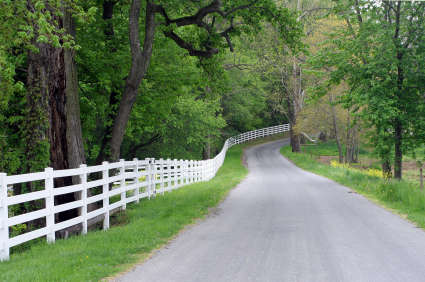 scenic country road in lancaster county